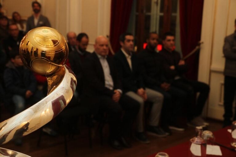 Câmara de Braga homenageou campões europeus de futsal