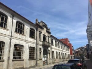 Hasta pública da Confiança suspensa pela segunda vez