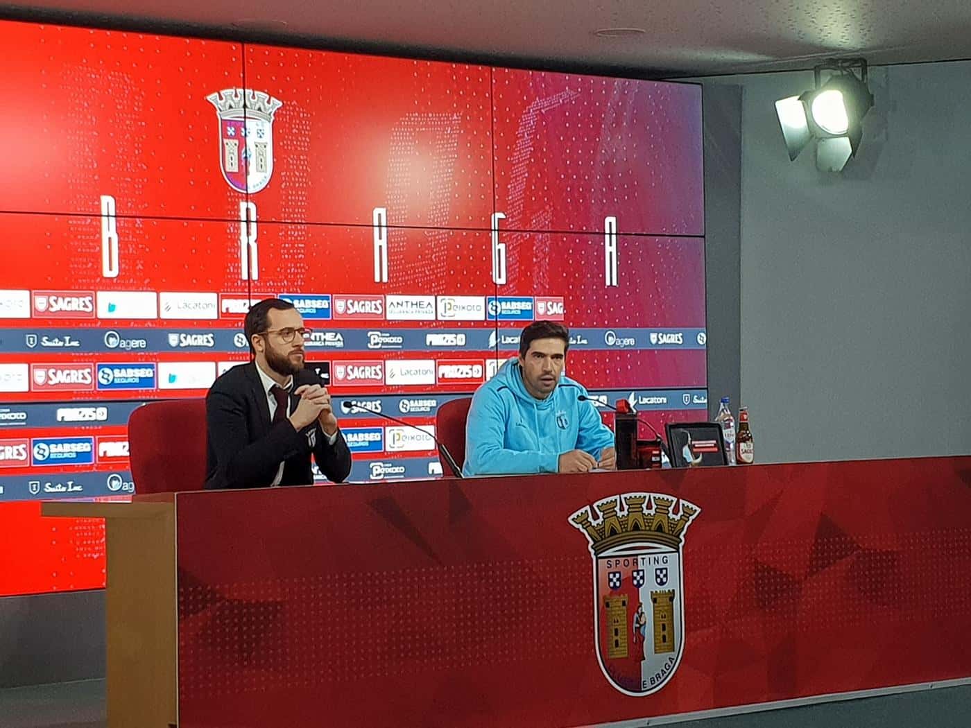 "Temos de ir com o melhor de nós" - Abel Ferreira