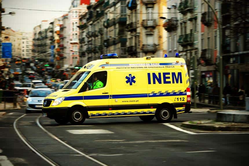 Bombeiros vão ter mais 75 ambulâncias até ao final do ano