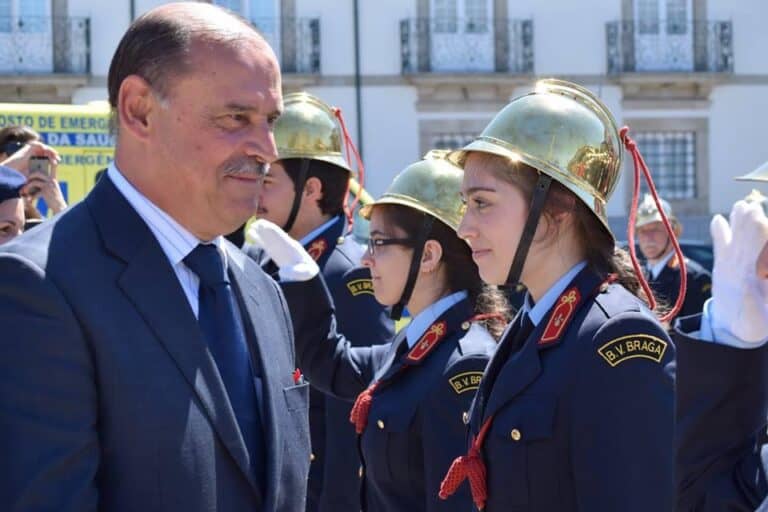 Pres. dos BVB "preocupado" com demissão do Com. Prot. Civil