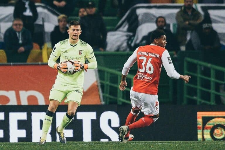 SCB sofre derrota pesada em Alvalade