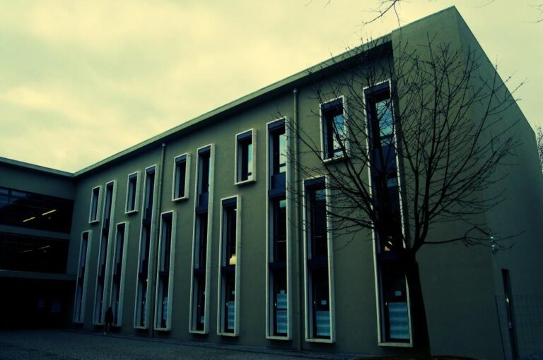 Barcelos. Escola Sec. Alcaides de Faria sem aulas