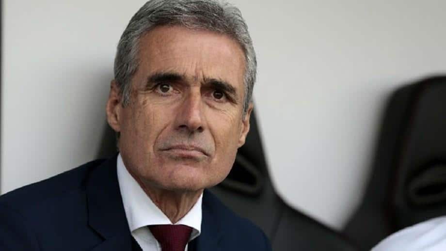 Luís Castro peremptório: "Não vou perder a minha identidade"