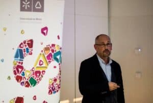 Eurodeputados continuam muito afastados dos eleitores