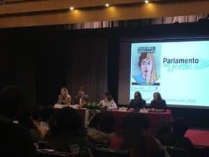 Distrital do Parlamento Jovem discute Igualdade